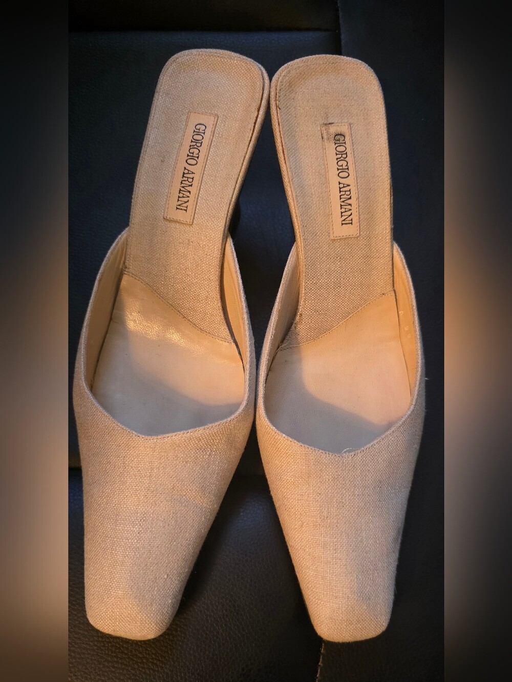 Vintage Giorgio Armani Women's Cream Slide Mules Size 37 or US 6.5